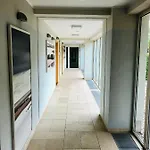 Bialy Z Tarasem W Playa Baltis Apartman