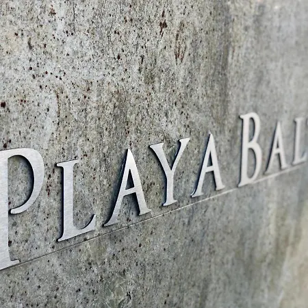 Bialy Z Tarasem W Playa Baltis Apartment Miedzyzdroje