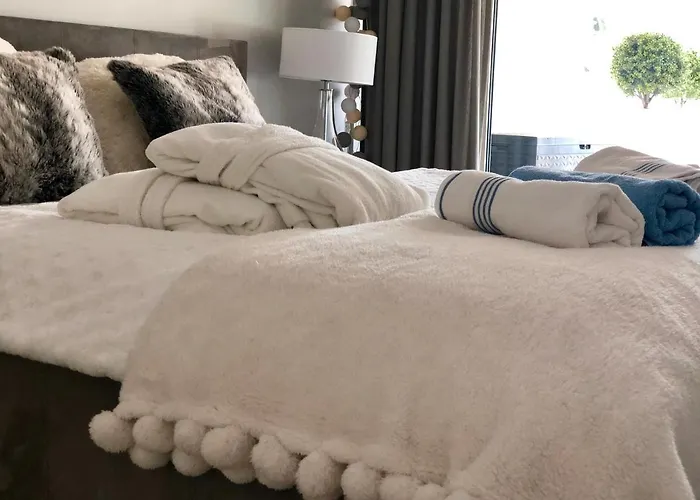 Bialy Z Tarasem W Playa Baltis Apartman