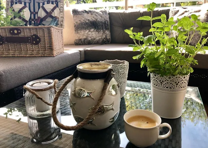 Bialy Z Tarasem W Playa Baltis